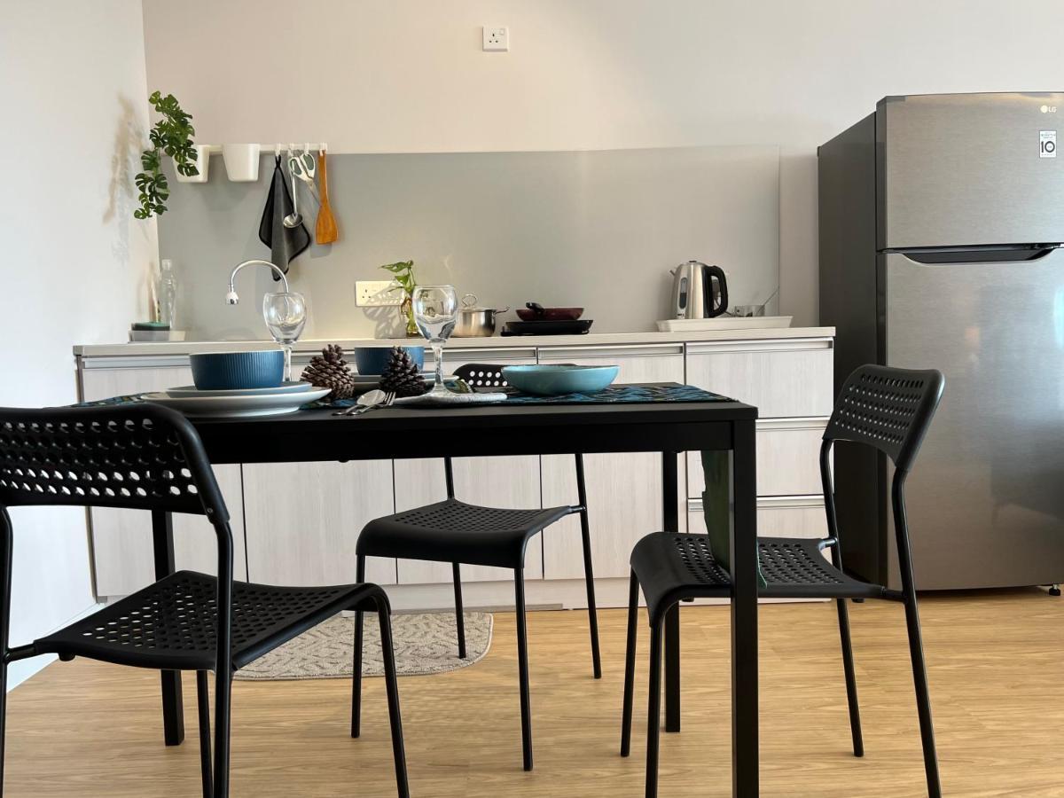 Arusuites Tanjung Aru Kota Kinabalu - Laxzone Suite Ngoại thất bức ảnh