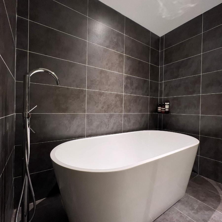 Arusuites Tanjung Aru Kota Kinabalu - Laxzone Suite Ngoại thất bức ảnh